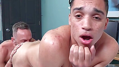 Blonde cutie enjoys her boyfriend's pussy