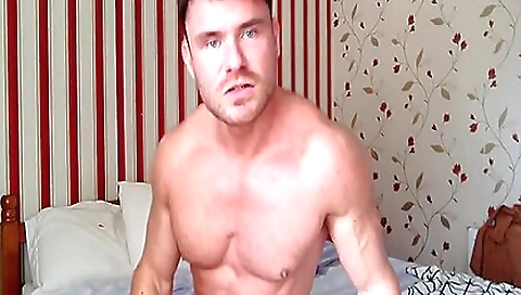 Sexy young chick with big titsiga