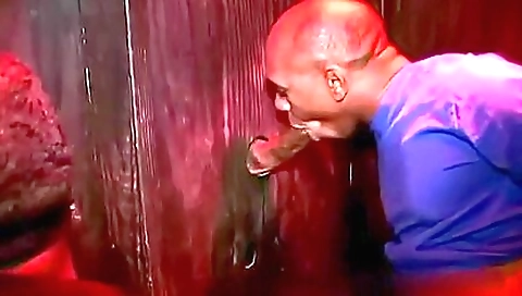 Mya andiller razor store