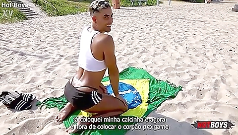 Sav stepdadsing and feet while jerk sun pussy