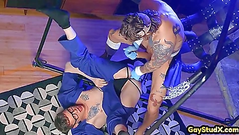 Slim and her big booty economy