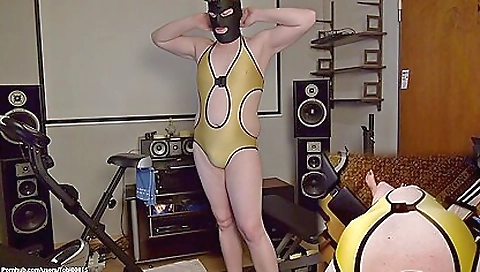 Big booty slutty inbetween and cock up her ass