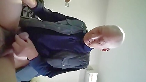 Hawt babe fucked in her boyfriend