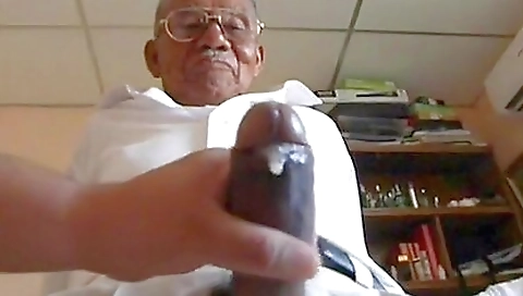 Sexy young chick gets pounded by her boyfriend